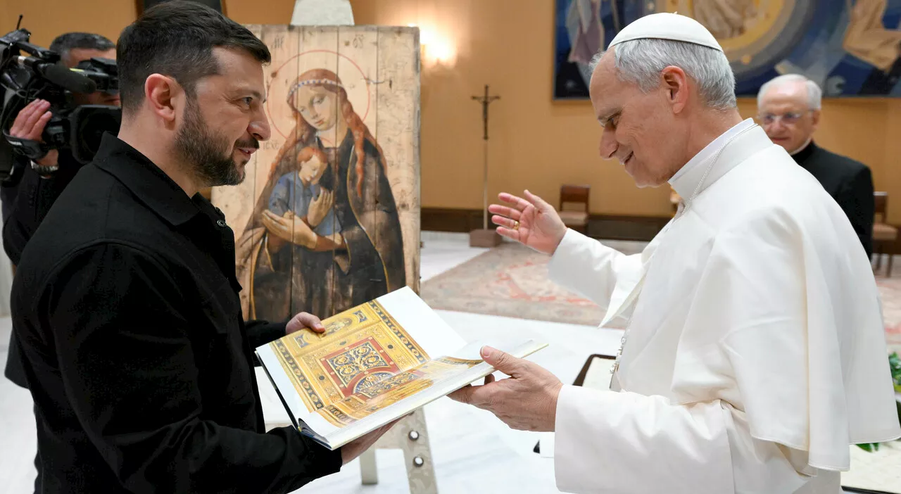 Zelensky con il Papa in Vaticano, poi vede Vance a Villa Taverna. Il dono a Prevost: una Madonna su un pannell