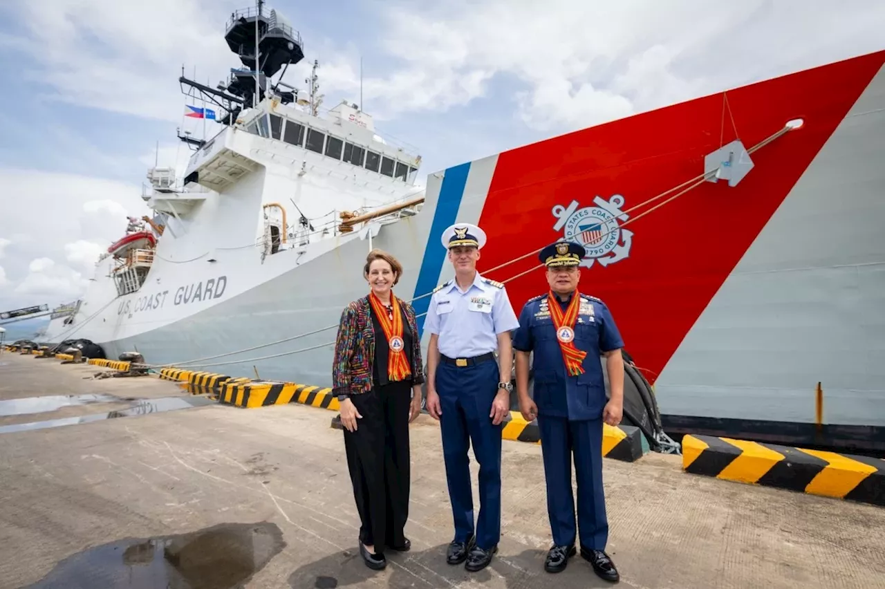 US Coast Guard cutter holds maritime activities with PCG in Palawan