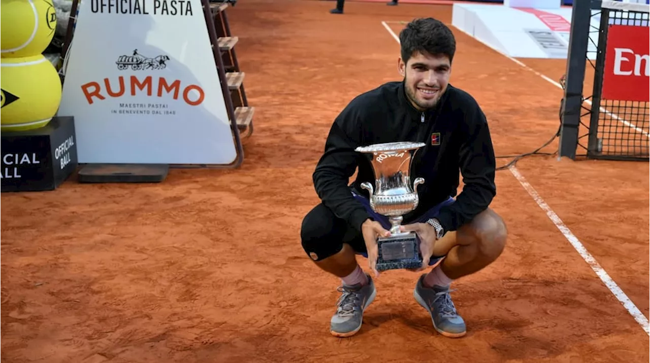 Carlos Alcaraz subió en el ranking ATP y se prepara para defender su corona en Roland Garros