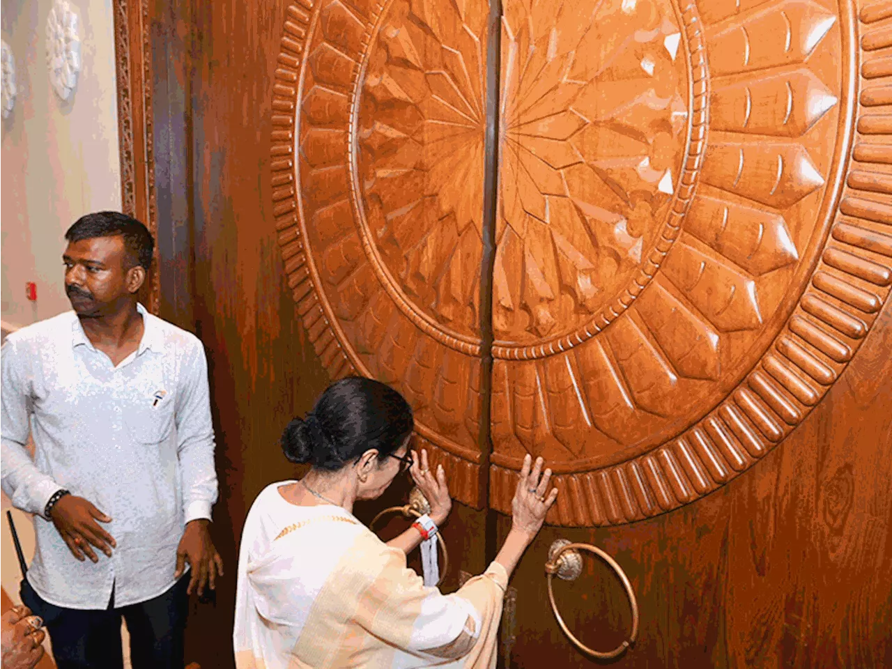 नवकलेवर अनुष्ठान की लकड़ी दीघा मंदिर को देने का आरोप: ओडिशा सरकार ने पुरी मंदिर से जांच को कहा; मंत्री बोले...