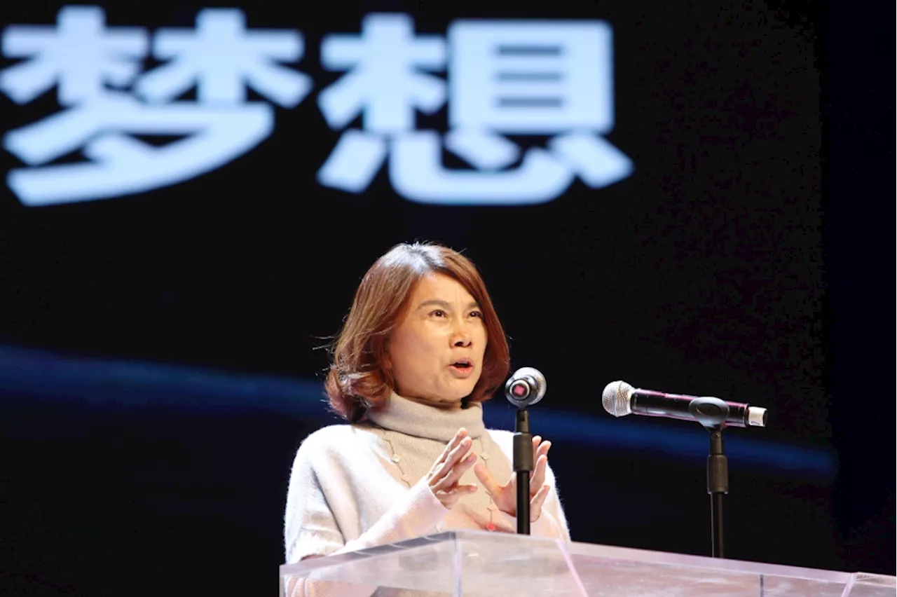 Chinese entrepreneurs abroad hit back after Gree chair flags returnees as potential spies