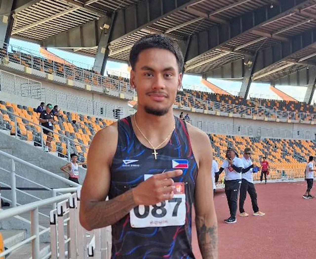 Newbie Fil-Am Rosario makes waves in men’s 200-meter finals