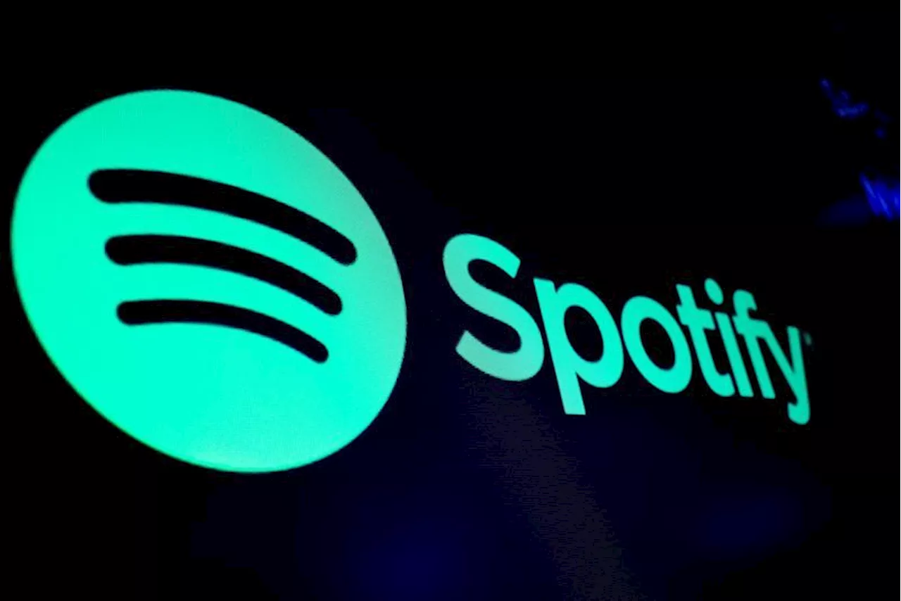Spotify submits app update to Apple with external link for purchases in US