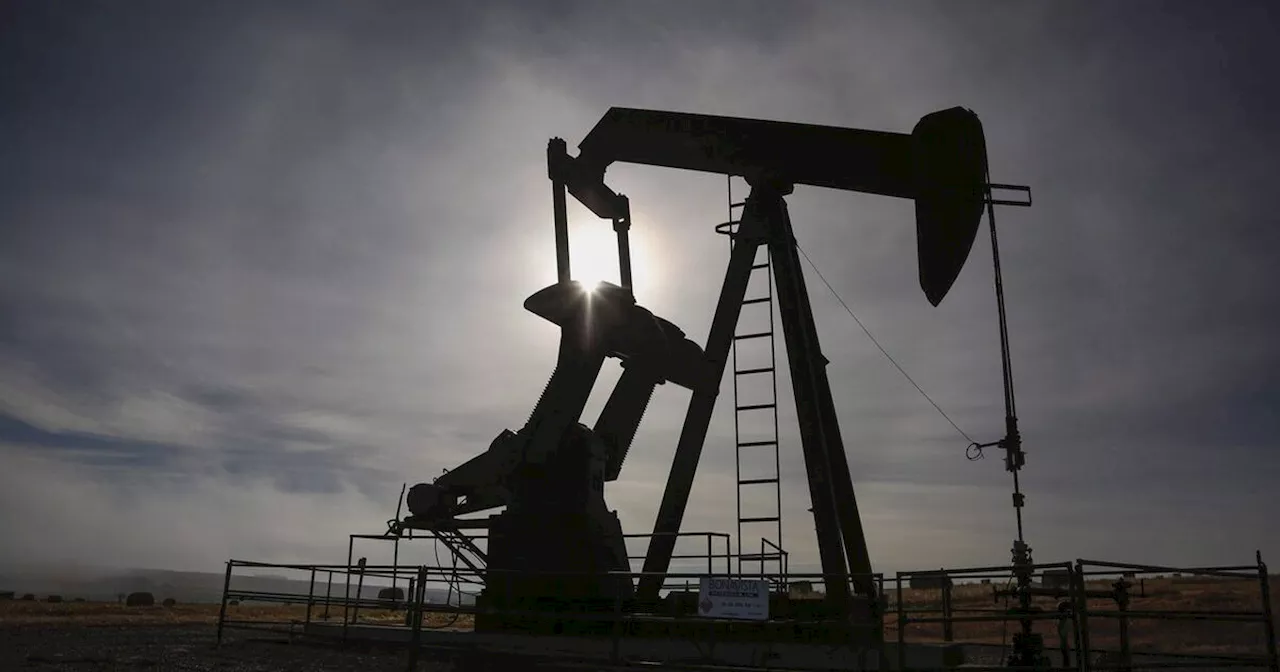 U.S. oil M&A deals slide from 2023 highs as buyers focus on value over volume