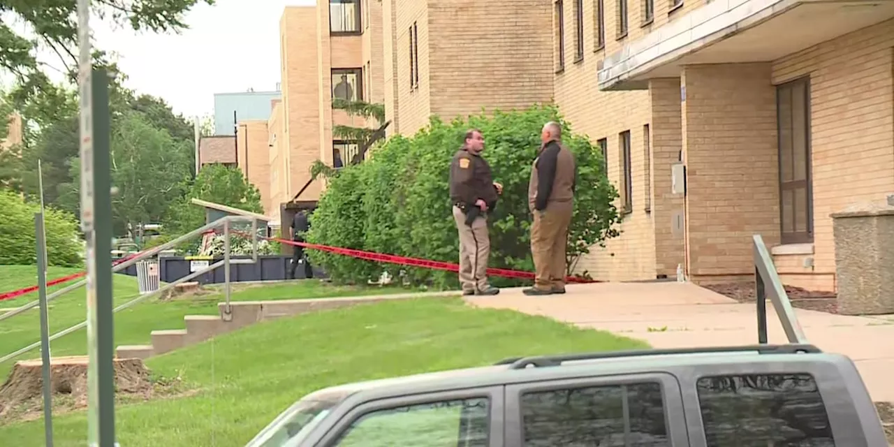 2 students found dead in dorm on Wisconsin college campus