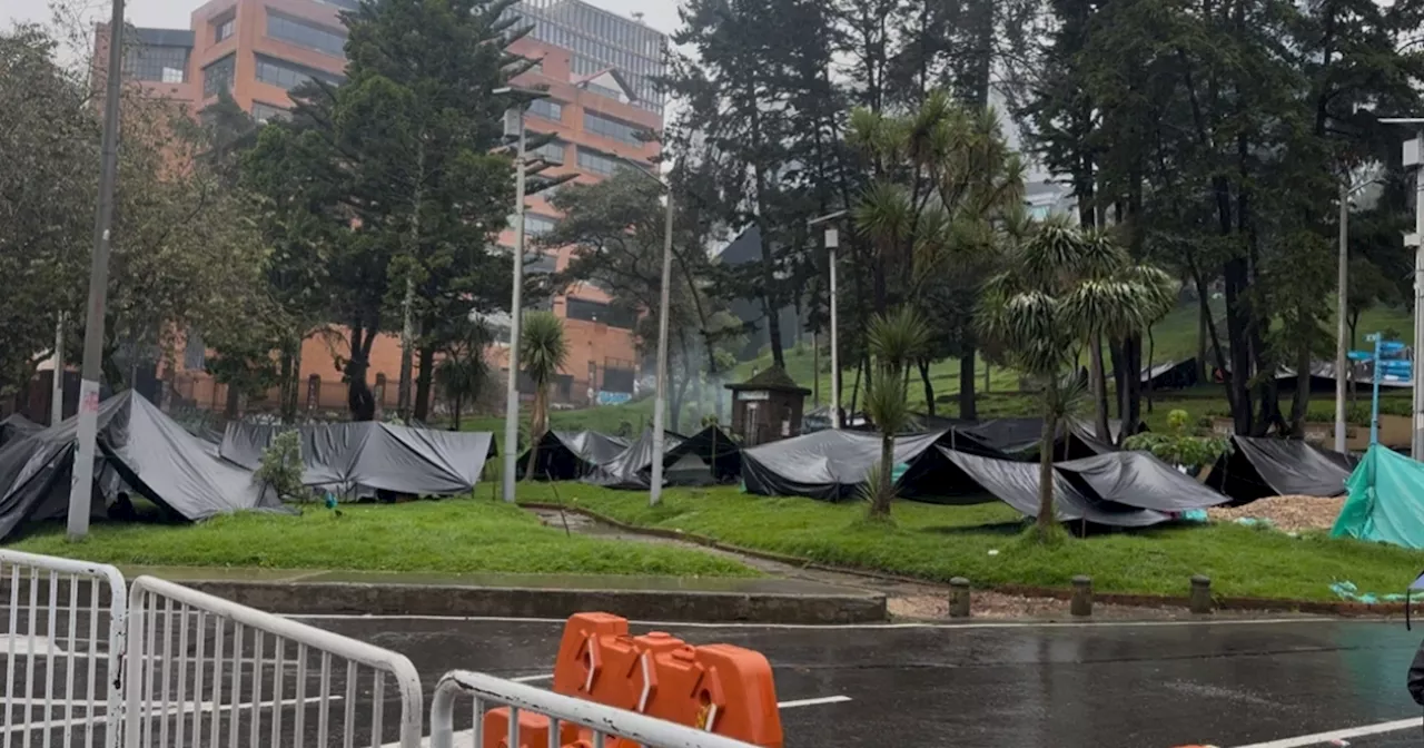 Unidad de Víctimas y Distrito reubicarán a emberás
