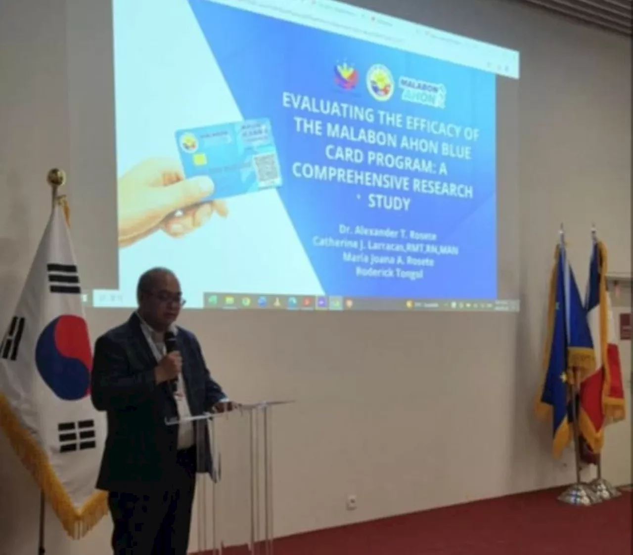 Malabon exec presents implementation of Ahon blue card program in Paris summit