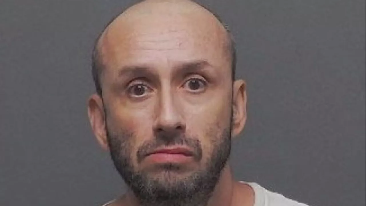 San Antonio man charged with arson in deadly East Side house fire