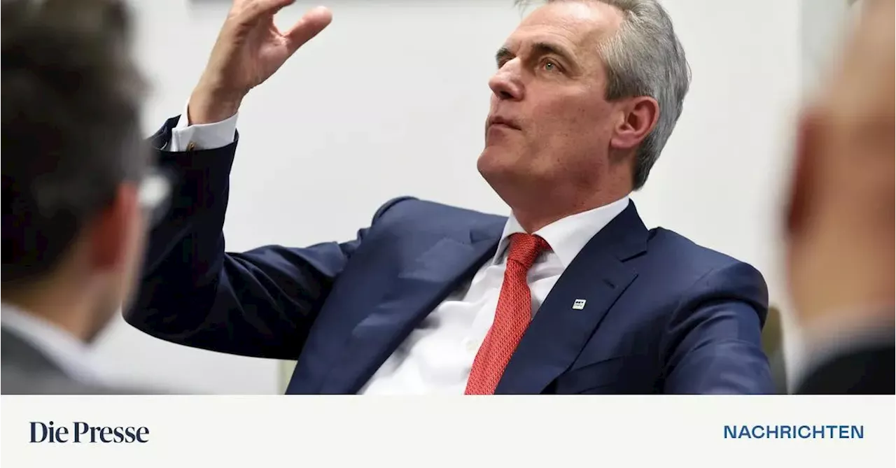 Wiedersehen mit Rainer Seele: Ex-OMV-Chef leitet künftig Chemiegeschäft bei Adnoc