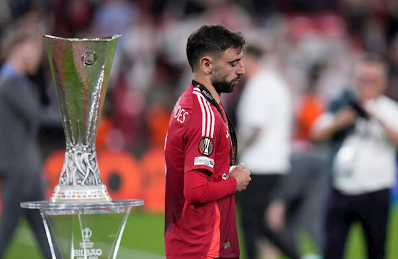 Fernandes vows to stay, but admits United could cash in after final loss
