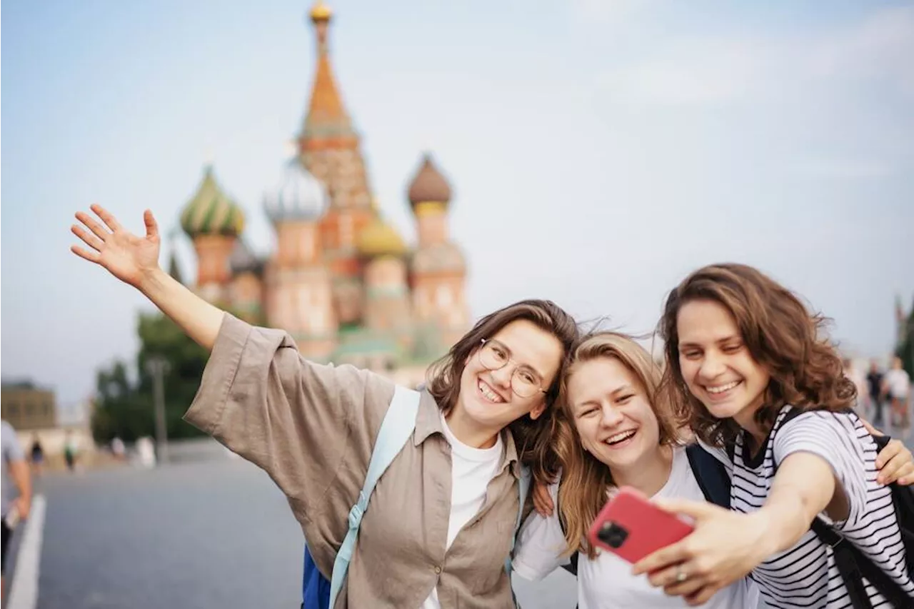 Russia expected to pass experimental law that tracks foreigners in Moscow via smartphones