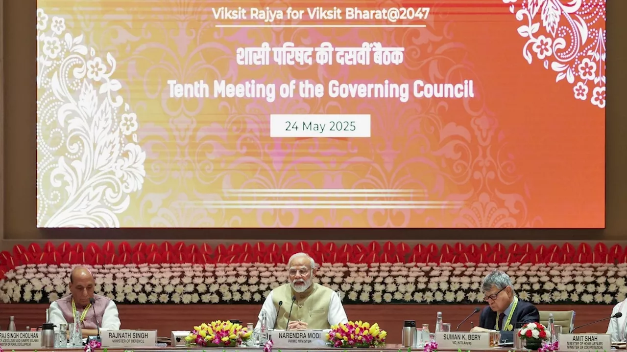 'हमें टीम इंडिया की तरह काम करना होगा', NITI आयोग की बैठक में बोले PM मोदी, नहीं आए तीन राज्यों के CM