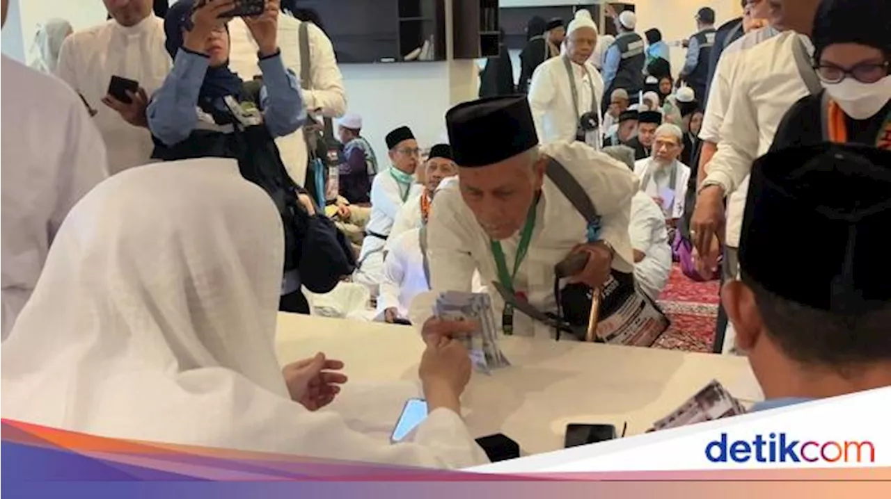 Masya Allah! Jemaah Haji Aceh Terima Uang Saku 2.000 Riyal dari Wakaf Baitul Asyi