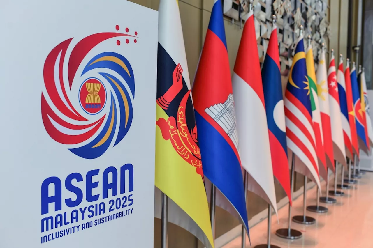 Southeast Asian, Gulf diplomats touch down in KL ahead of Asean-GCC summits