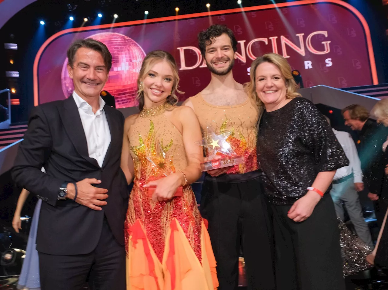 Aaron Karl triumphiert bei 'Dancing Stars'