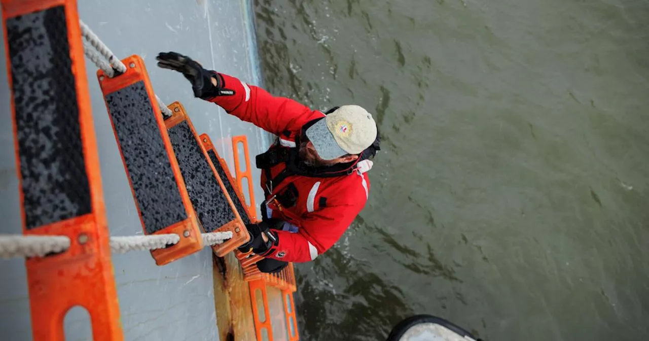 SF's most elite pilots never leave the water