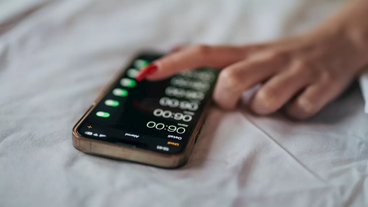 Schlaf-Analyse: Snooze-Taste lieber nicht drücken