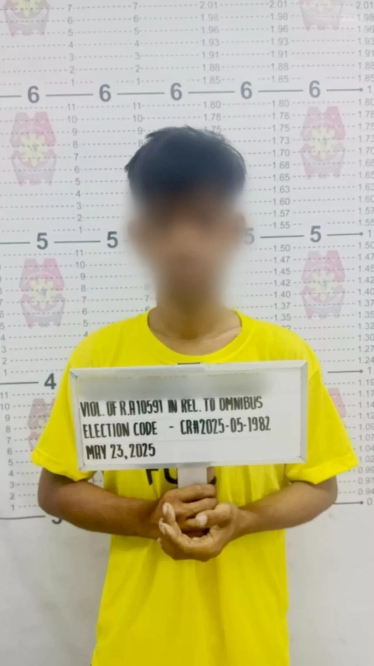 Man yields gun, multiple bladed weapons in Makati