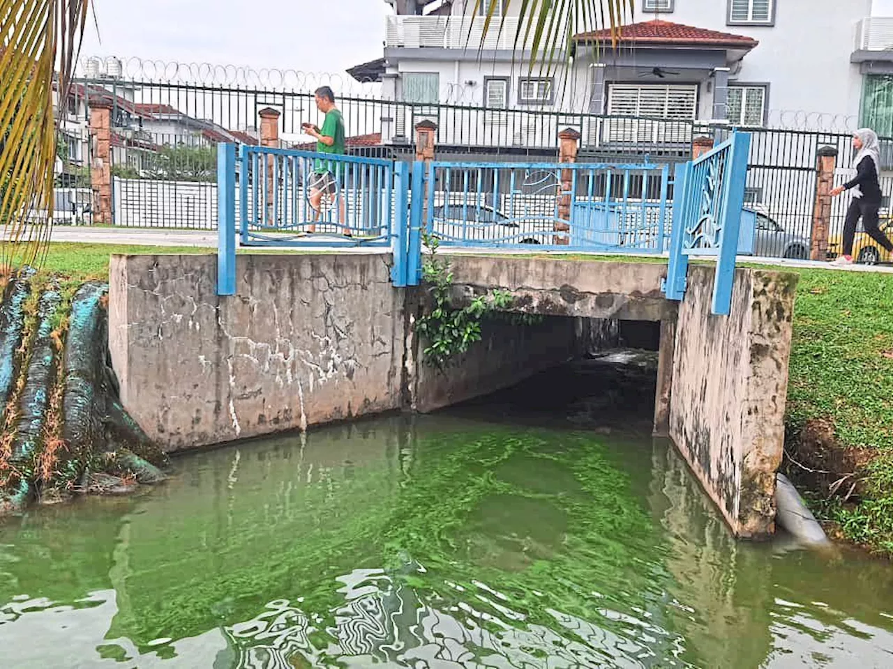 Persistent odour from Kepong park a nuisance