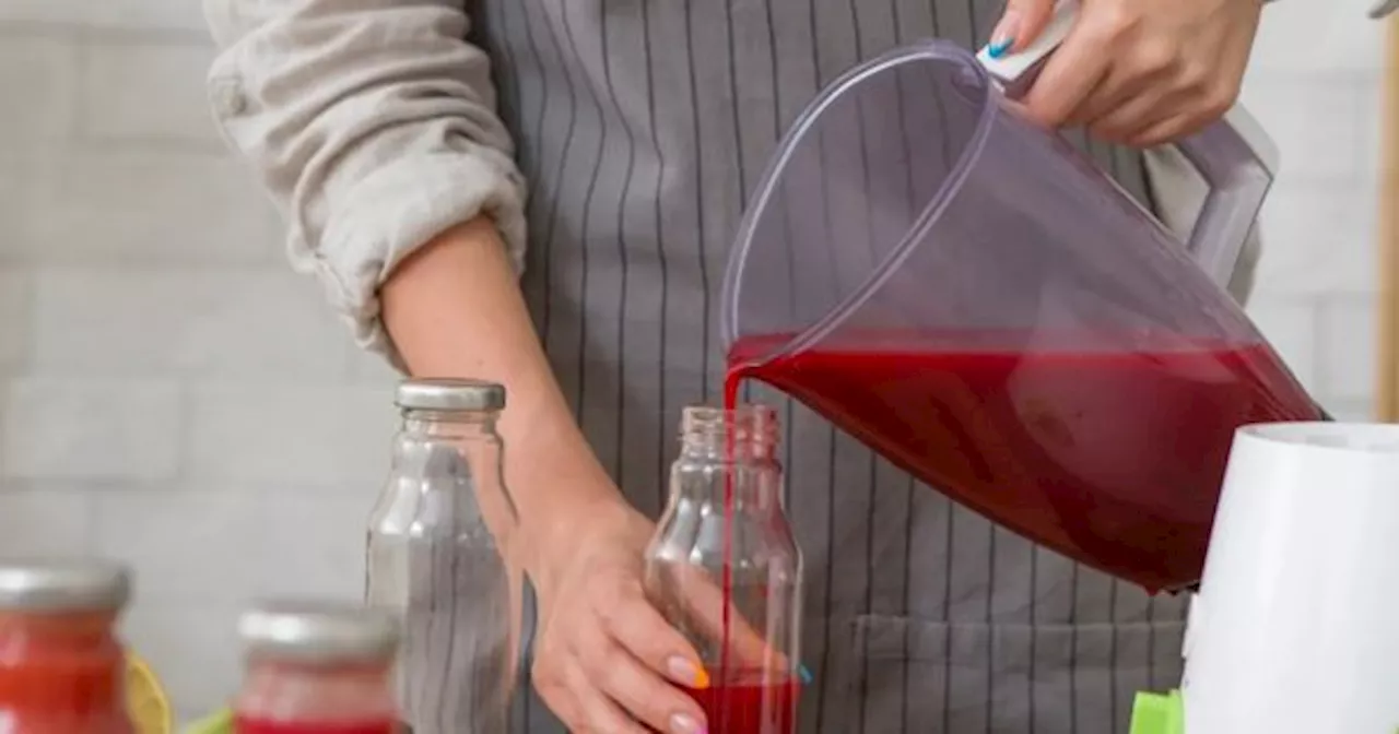 Oro rojo: la bebida que produce más colágeno, controla el colesterol y mejora la digestión