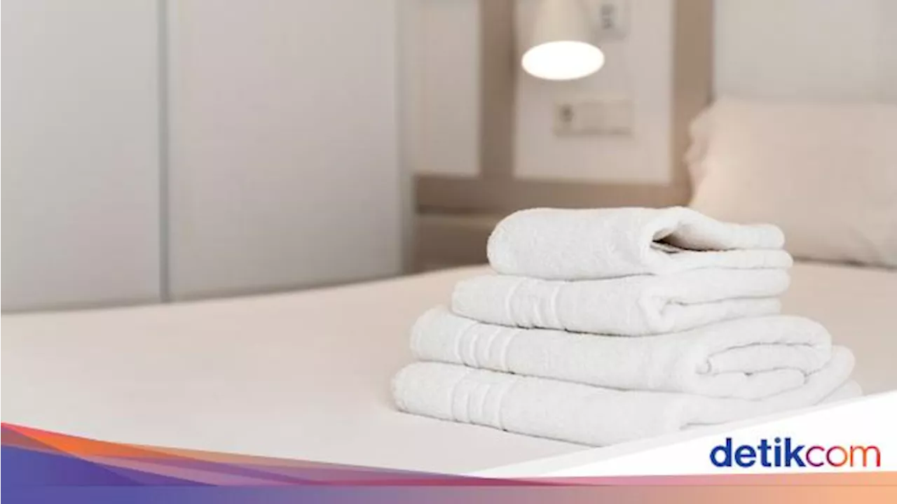 Sering Jadi Kebiasaan, Ini Bahaya Taruh Handuk Basah di Atas Kasur