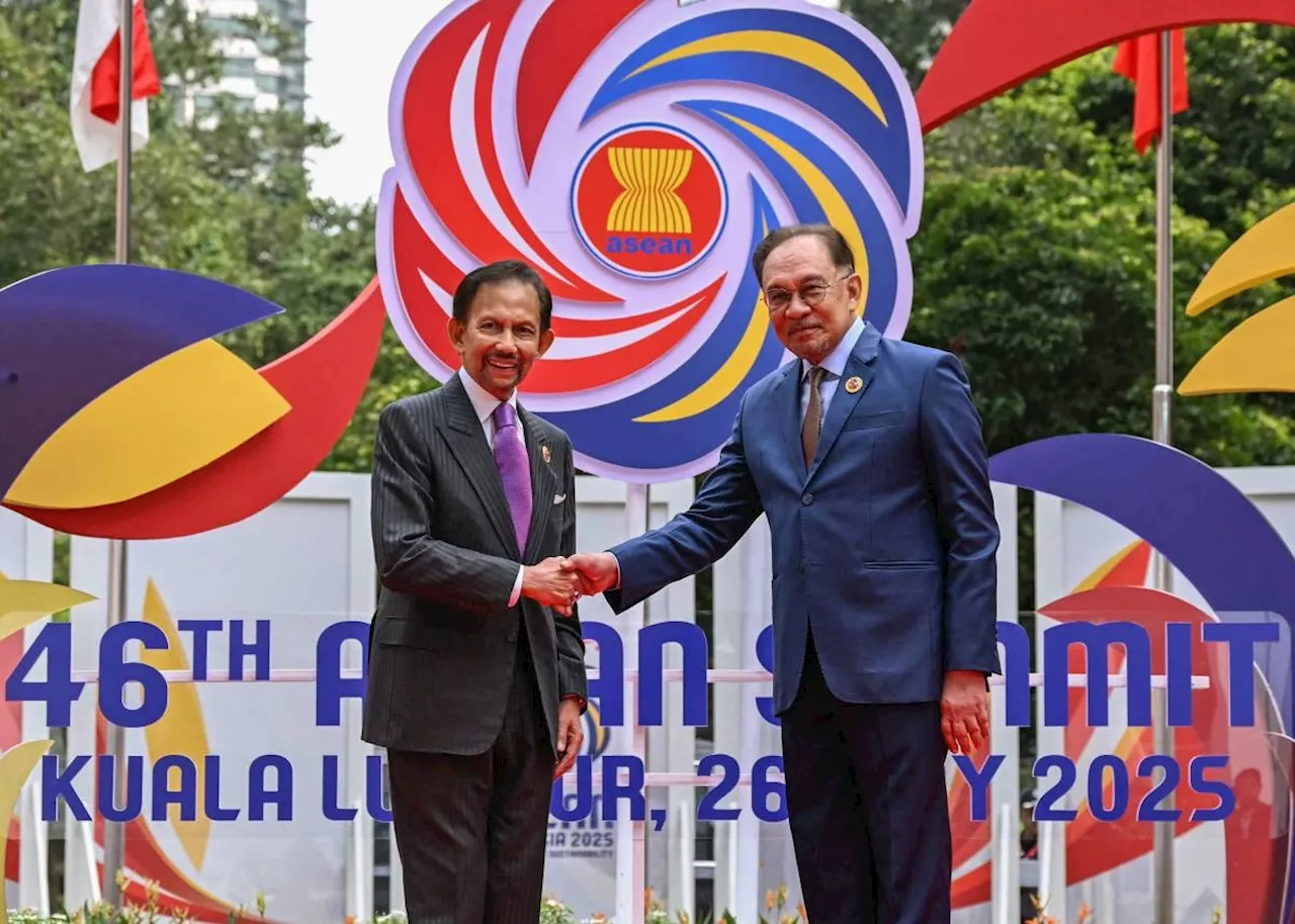 Brunei sultan in KL hospital for 'fatigue'