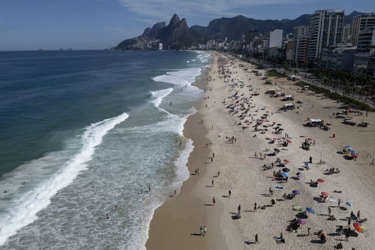 Rio de Janeiro to limit live music on the beaches