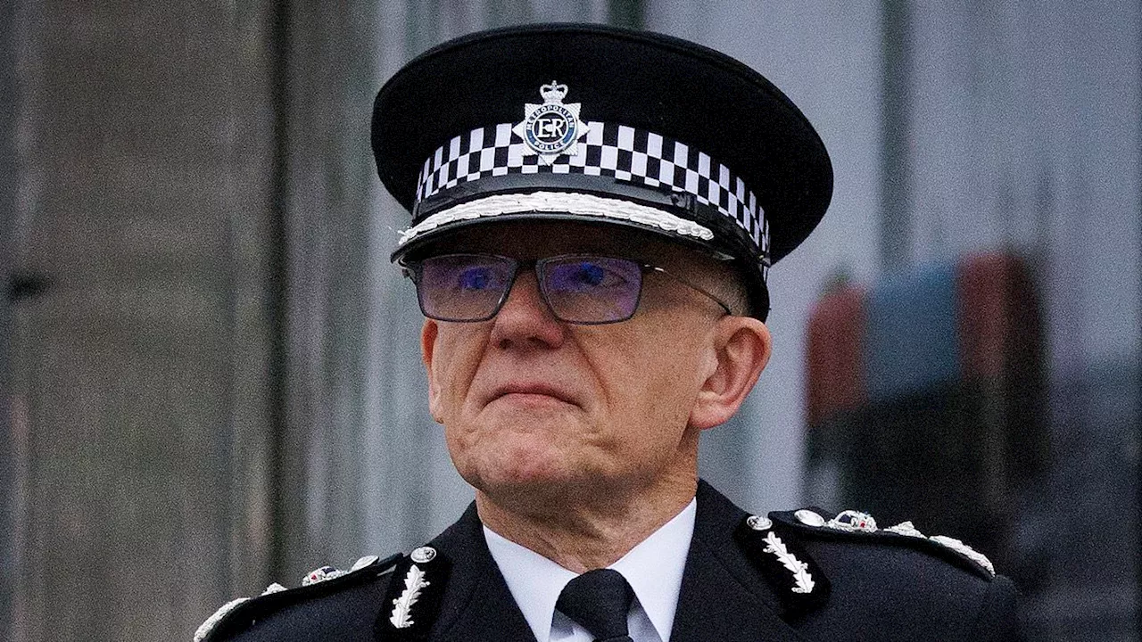 Met police chief says it is RIGHT to release suspect's ethnicity after crimes