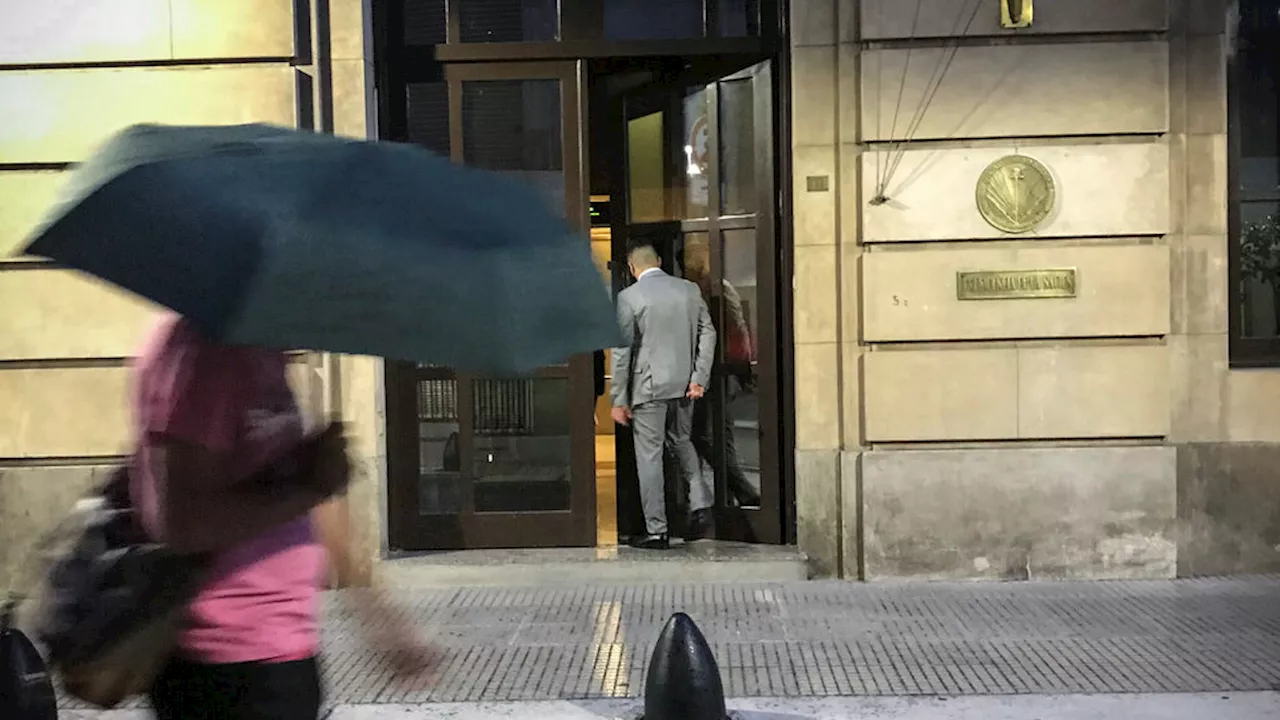 Un plan para perseguir al que piensa distinto