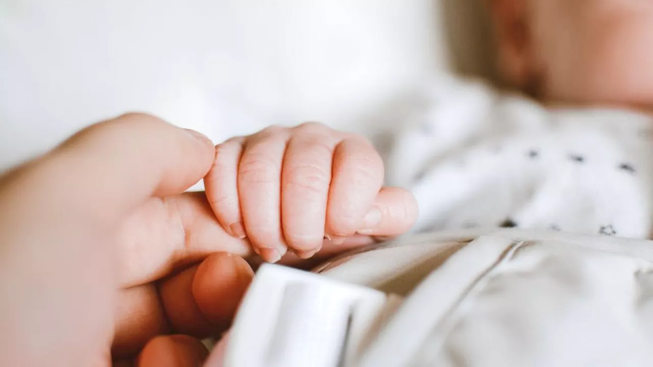 Jepang Tindak Tegas Nama Bayi Unik seperti Pikachu dan Nike