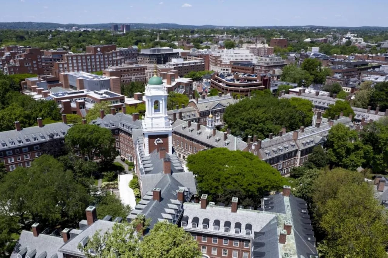 Harvard University Grapples With Student Exodus Amid Trump's Anti-Immigration Crackdown