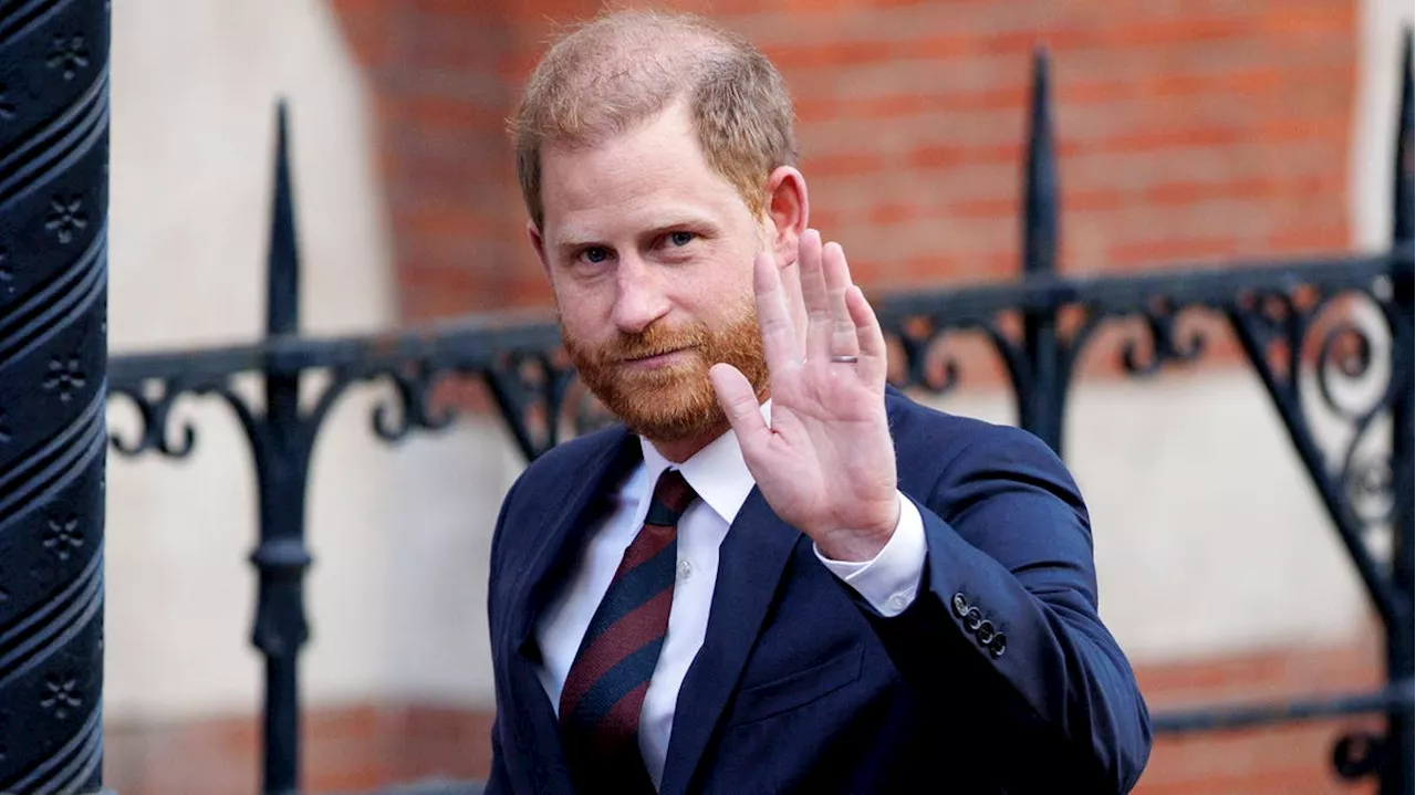 Prinz Harry will nach Gerichtsurteil Versöhnung mit Royals ++ Nach Vergewaltigungsvorwurf: Russell Brand bleibt vorerst frei