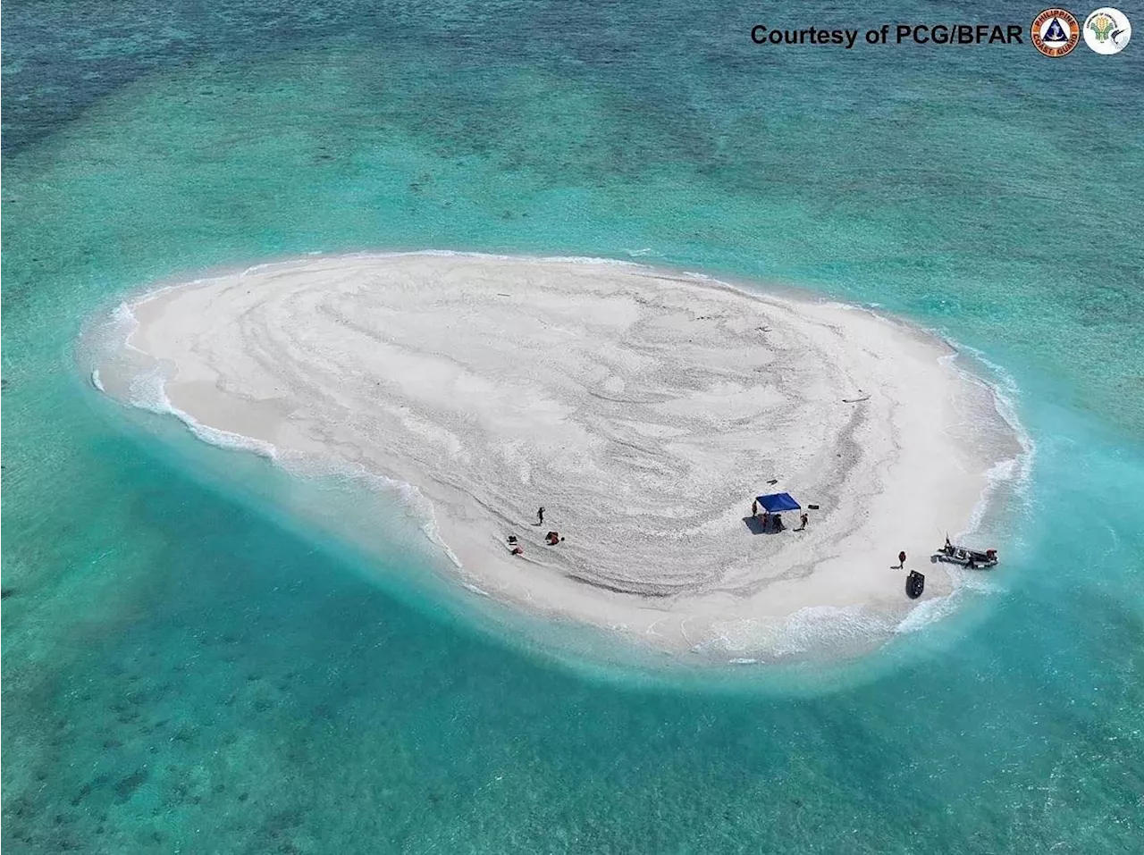 Vietnam protests China, Philippines claims on Sandy Cay