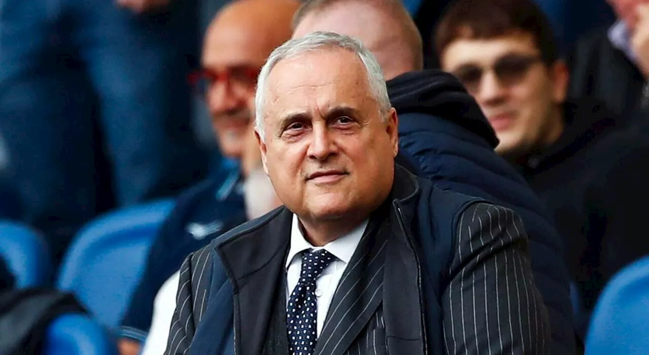 Lotito presenta denuncia per il video della (presunta) chiamata con il tifoso: «Mi hanno clonato il cellulare»