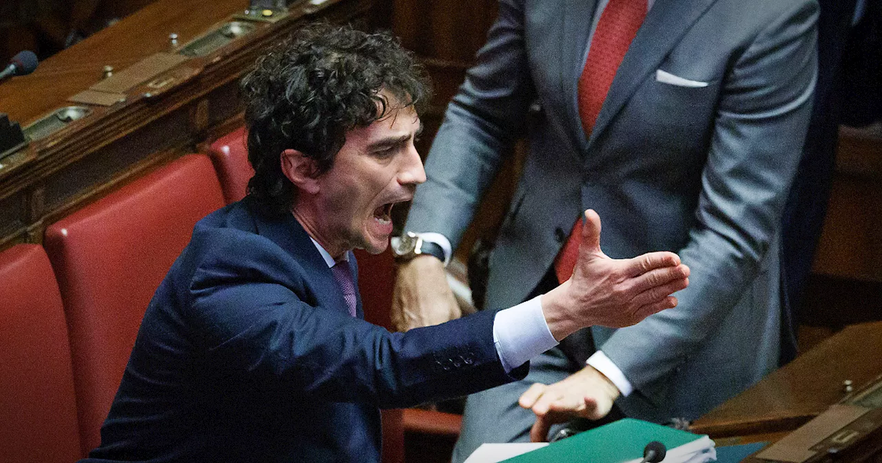 Lupi chiede chiarezza sui rinvii della Cassazione alla Corte europea sui Cpr in Albania e Renzi denuncia la mancata tutela Aisi