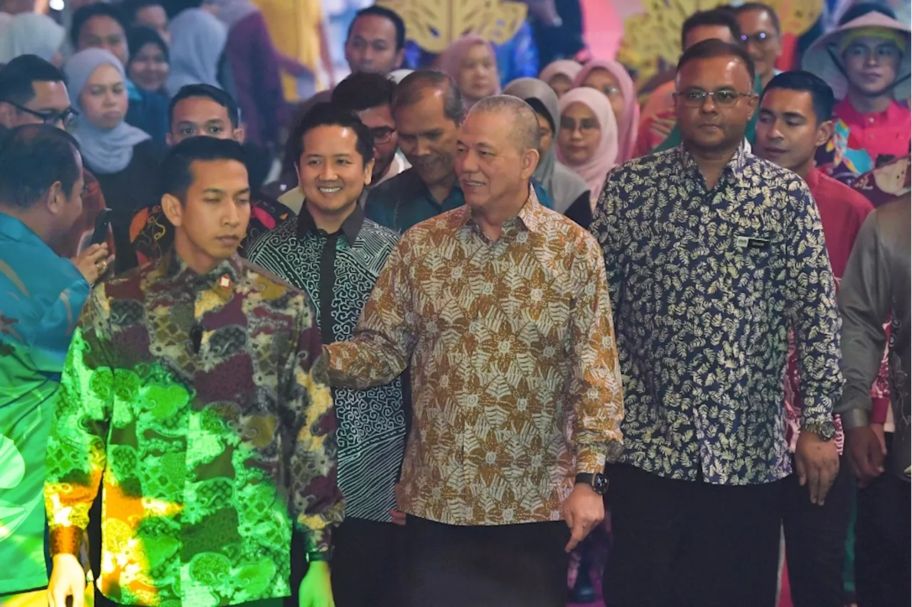 DPM Fadillah calls on Malaysians to honour unity, celebrate Kaamatan with joy and gratitude