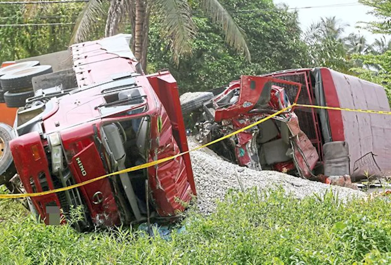 Apad revokes licence of lorry company involved in accident that killed nine FRU members