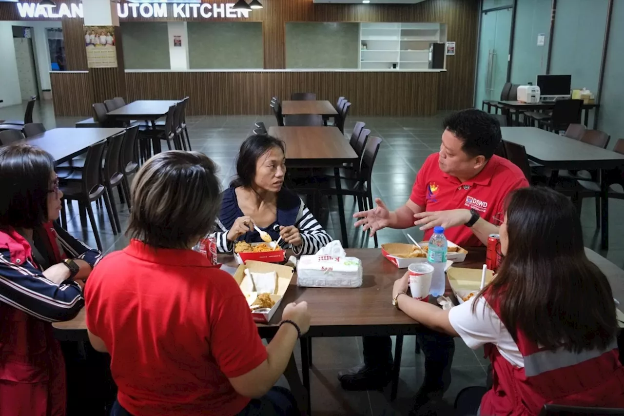 DSWD P80K aid given to woman from sewer