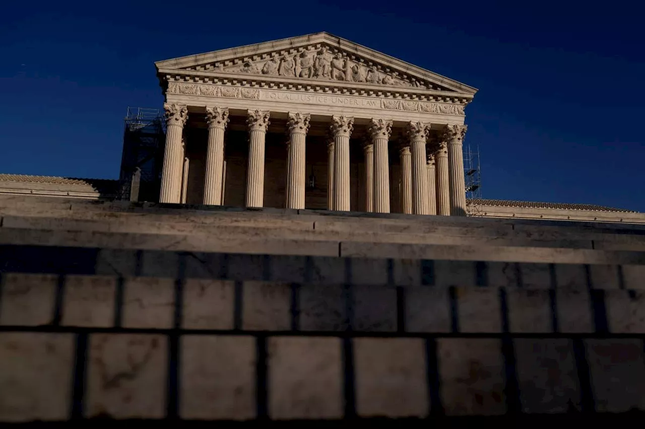500K migrants fear losing legal status in US