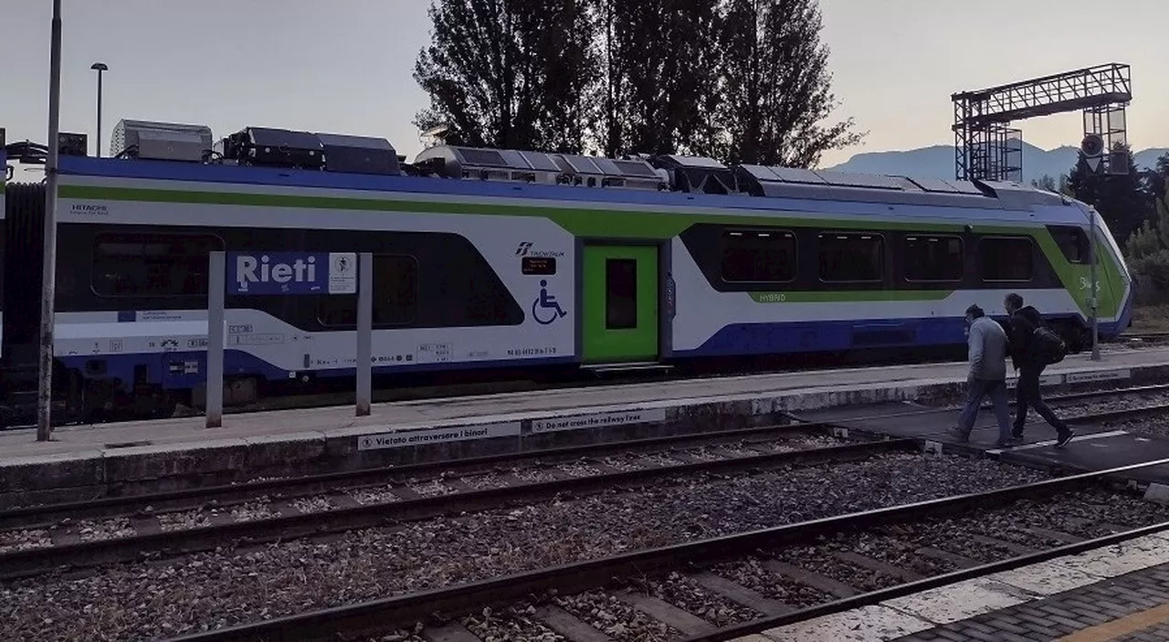 Rieti-Roma in treno, la Regione cancella la metà delle corse: pendolari reatini sul piede di guerra
