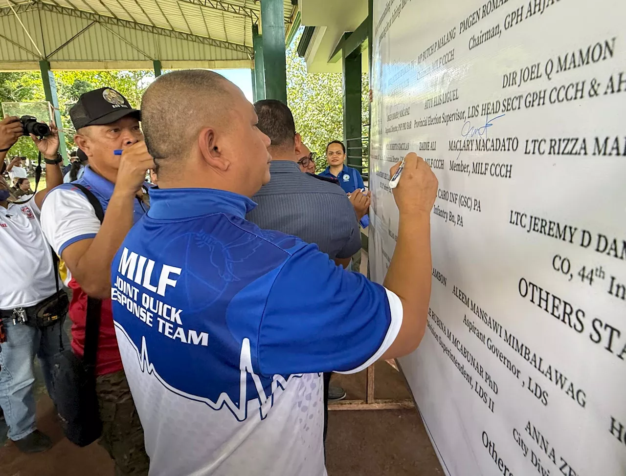 MILF agrees to limit movement of armed wing, gun display ahead of polls