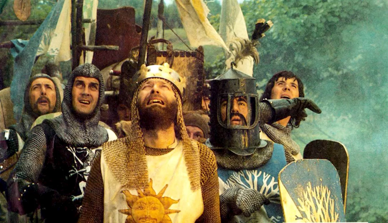 John Cleese feirer Python-jubileum i Oslo: 50 år siden «Ridderne av Det runde bord»