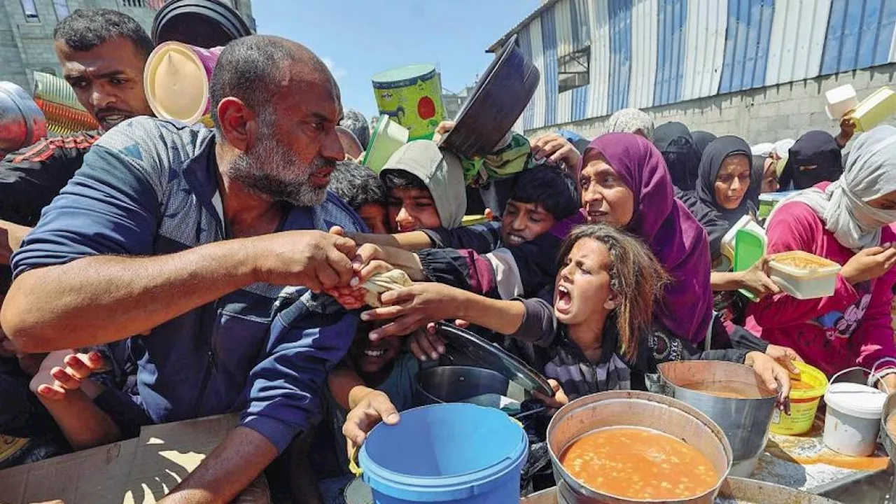 Netanyahu lancia l’occupazione di Gaza: «Resteremo a lungo». Bombe sullo Yemen