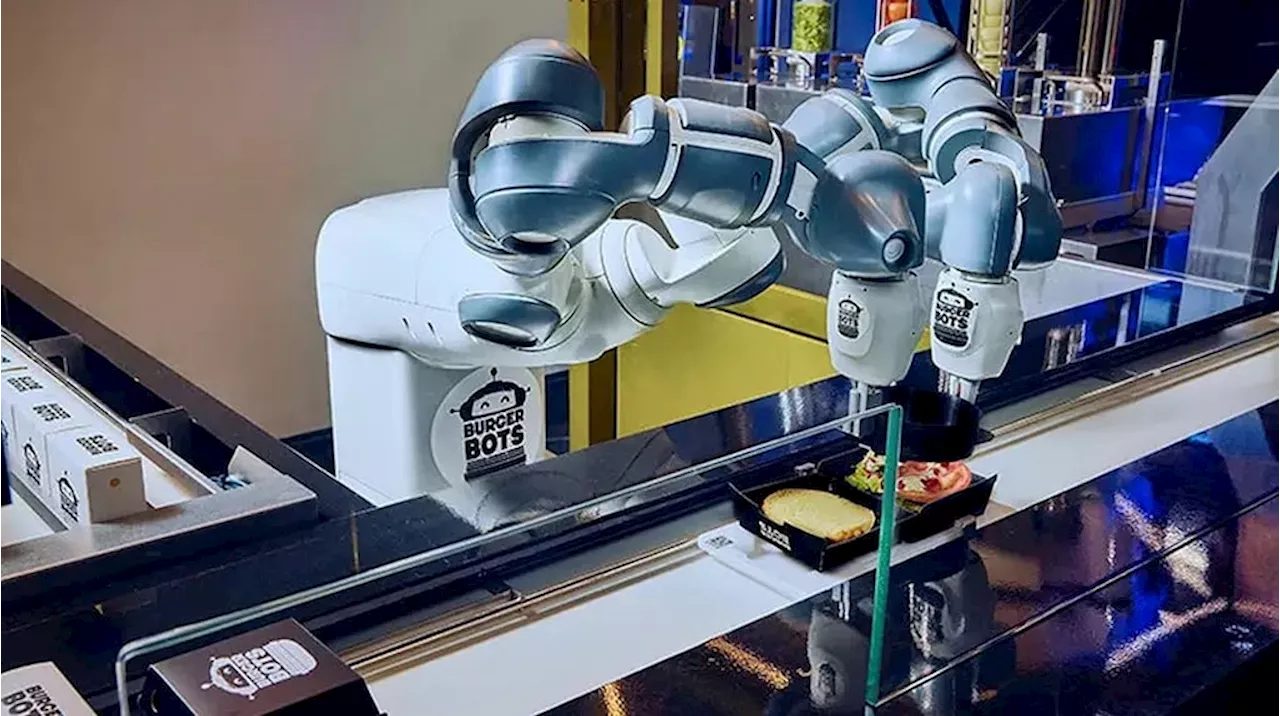 En estas hamburgueserías atendidas por robots los pedidos demoran menos de 30 segundos