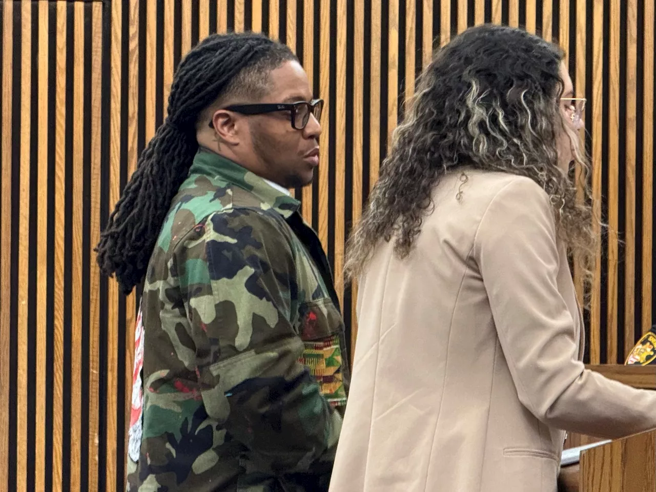 Judge allows Cleveland activist to keeps his lawyers, despite prosecutors’ attempt to remove them