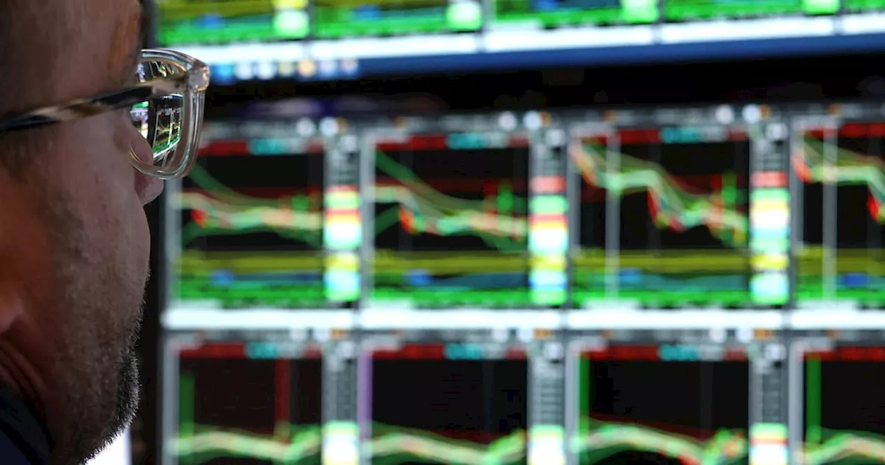 Markets edge lower ahead of key interest rate decisions