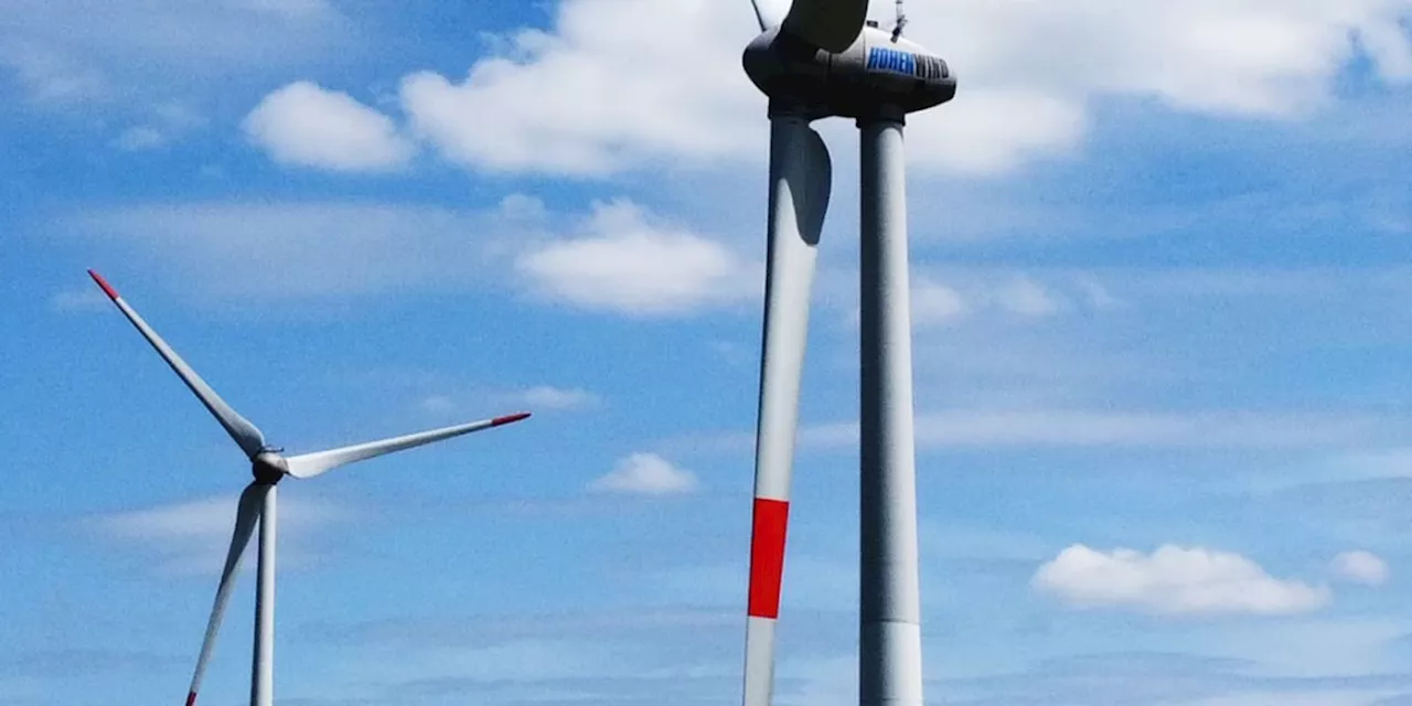 Glarner Regierung bestimmt zwei konkrete Windkraftgebiete