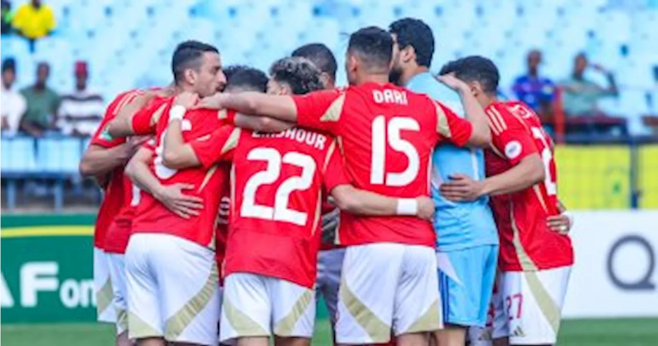 عودة أكرم توفيق واستبعاد الساعى من قائمة الأهلي لمباراة المصرى فى الدورى