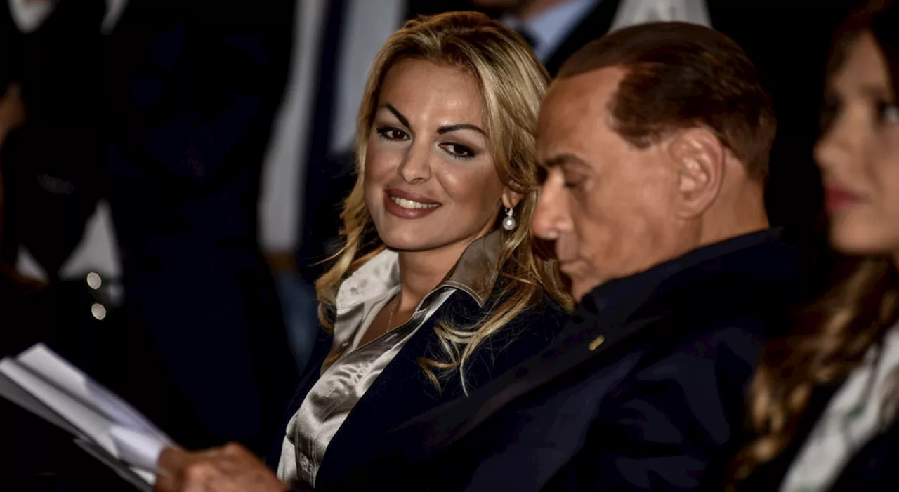 Francesca Pascale: «Licia Ronzulli non mi ha permesso di partecipare ai funerali di Silvio Berlusconi. Il moti