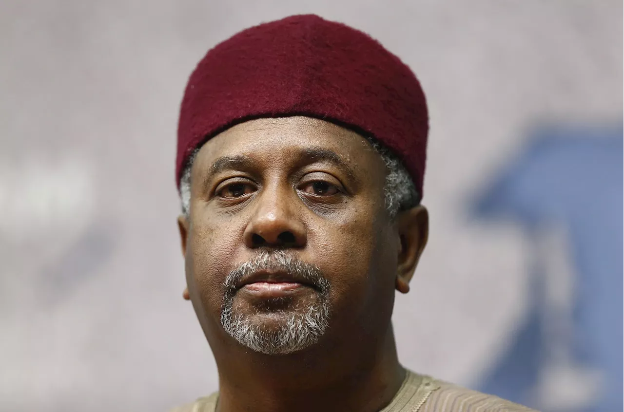 Court gives EFCC 3 days to conclude 10-year-old corruption charges against ex-NSA Dasuki